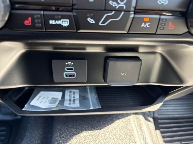 2027 Ford F-250SD XLT