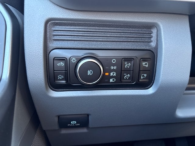 2027 Ford F-250SD XLT