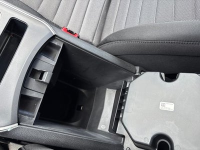 2022 Ford Edge SE