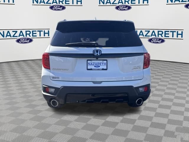 2023 Honda Passport Elite
