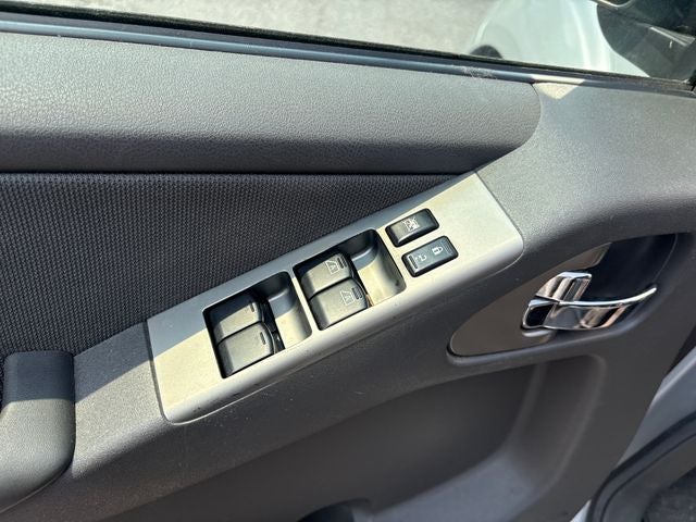 2007 Nissan Pathfinder S