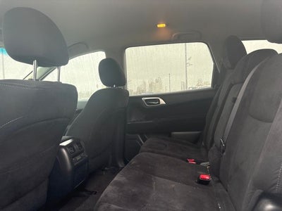 2014 Nissan Pathfinder SV