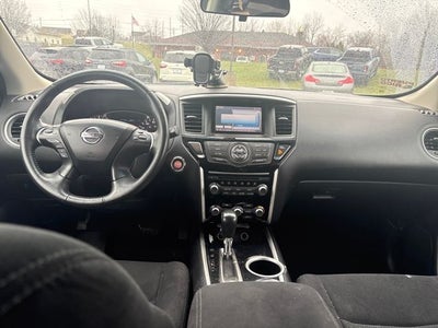 2014 Nissan Pathfinder SV