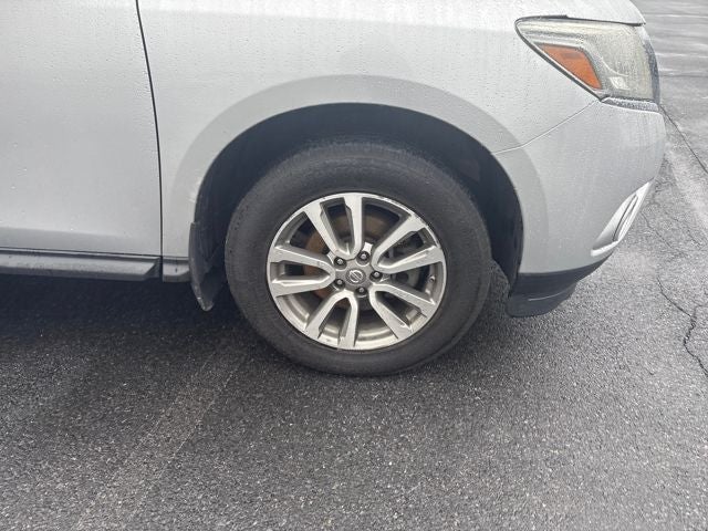 2014 Nissan Pathfinder SV