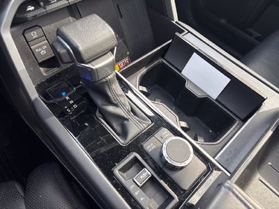 2025 Toyota Tundra Platinum