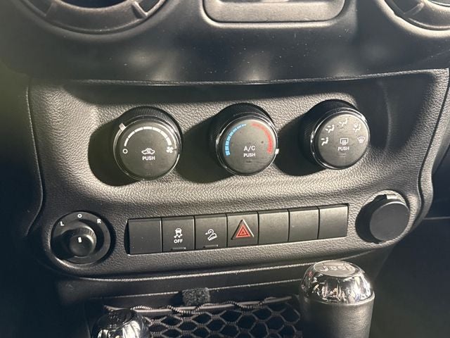 2017 Jeep Wrangler Unlimited Willys