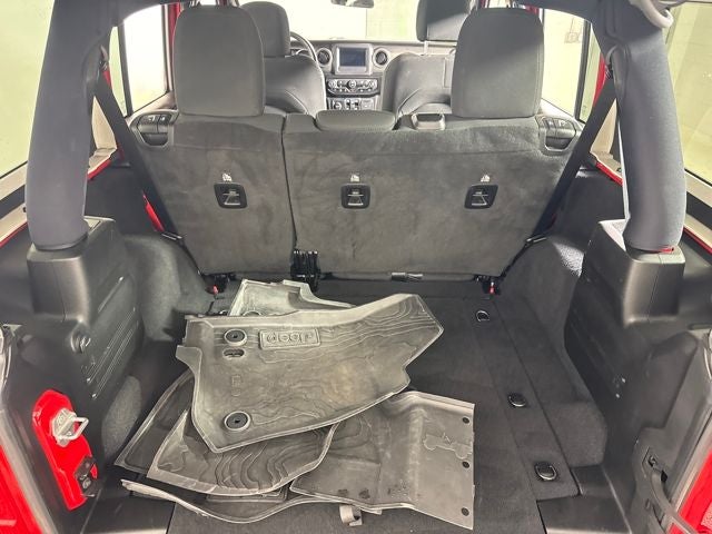 2022 Jeep Wrangler Unlimited Willys