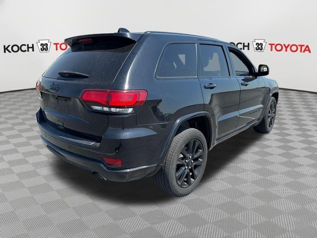 2017 Jeep Grand Cherokee Altitude