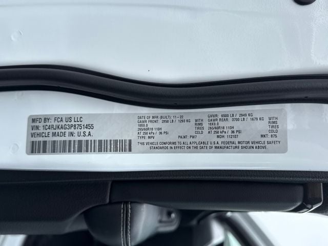 2023 Jeep Grand Cherokee L Laredo