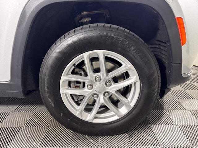 2021 Jeep Grand Cherokee L Laredo