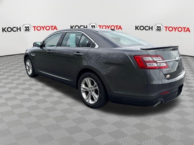 2018 Ford Taurus SEL