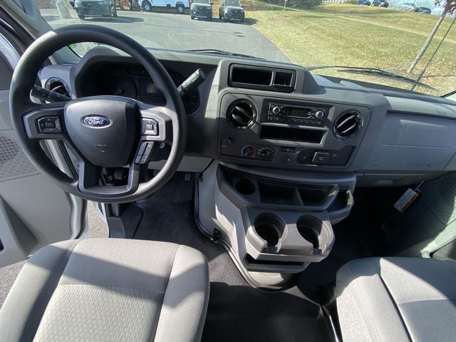 2025 Ford E-350SD Base Cutaway