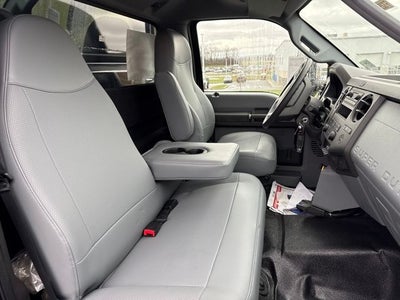 2027 Ford F-750SD Base