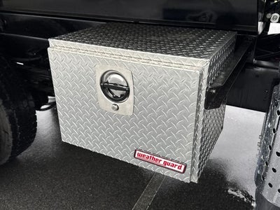 2027 Ford F-750SD Base