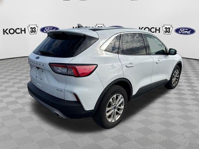 2020 Ford Escape SE