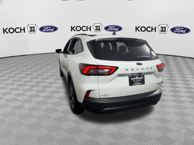 2026 Ford Escape Hybrid ST-Line Select