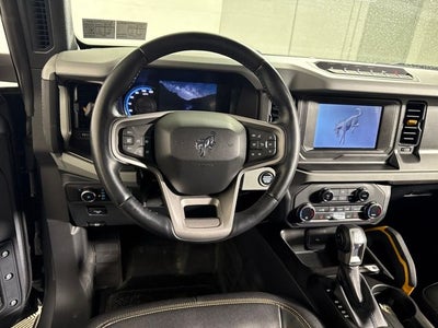 2023 Ford Bronco Base