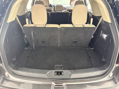2020 Ford Explorer Base
