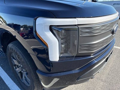 2023 Ford F-150 Lightning Lariat