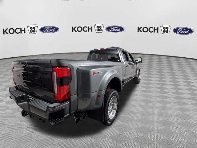 2026 Ford F-450SD Platinum DRW