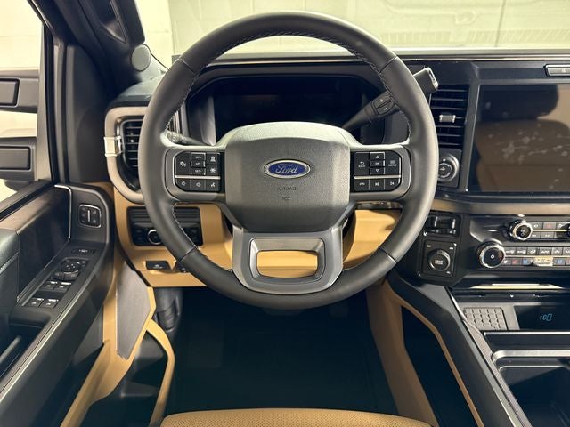 2026 Ford F-450SD Lariat DRW