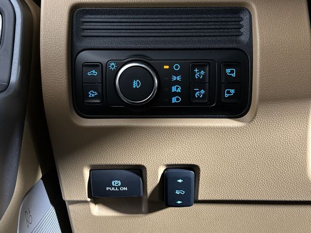 2026 Ford F-450SD Lariat DRW