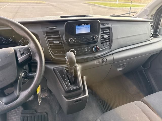 2022 Ford Transit-250 Base