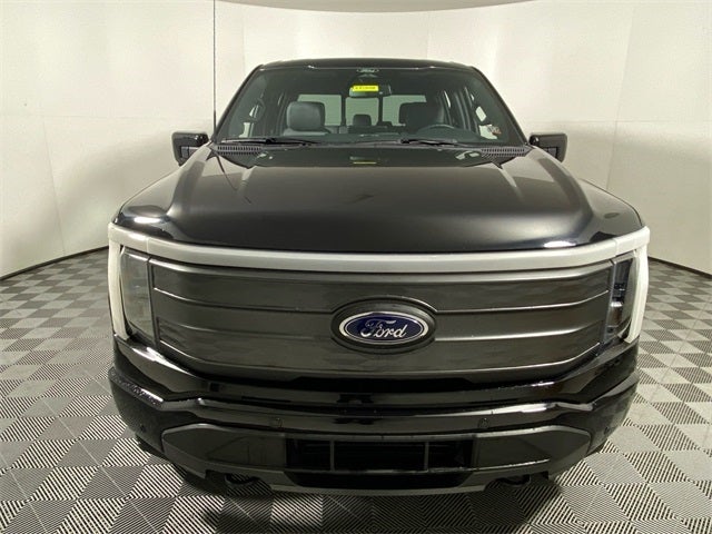 Used 2022 Ford F-150 Lightning Lariat with VIN 1FTVW1EL6NWG15024 for sale in Easton, PA