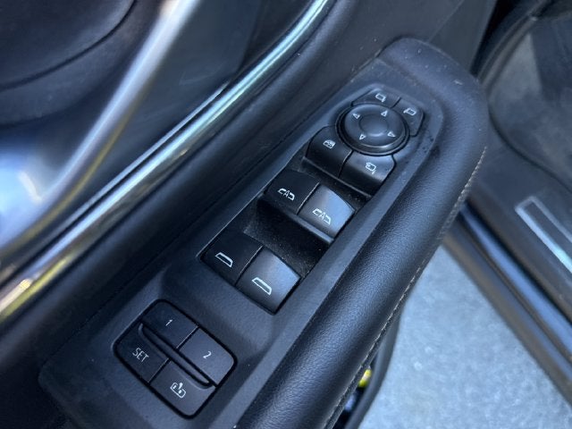 2022 GMC Yukon AT4