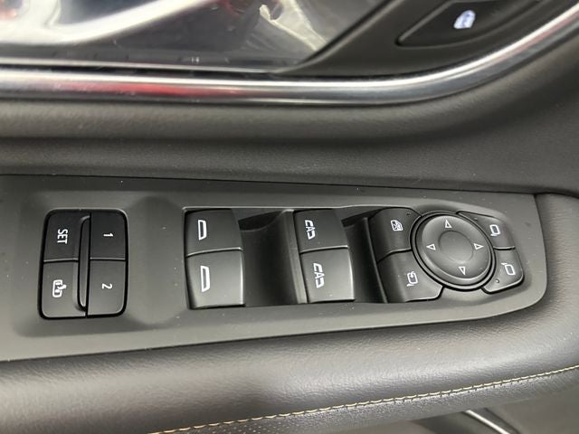 2021 GMC Yukon XL AT4