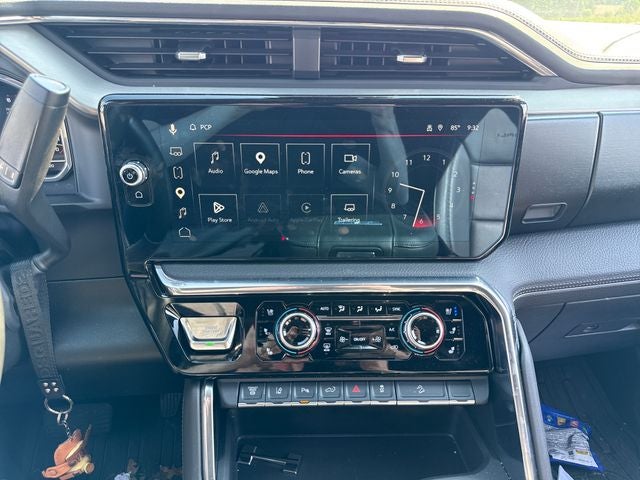 2025 GMC Sierra 2500HD Denali