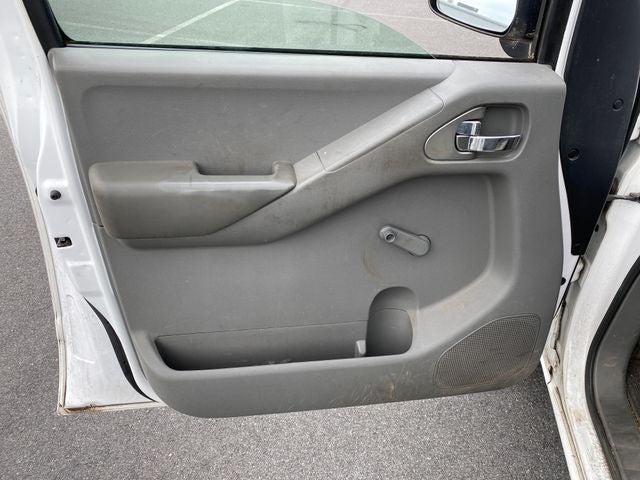 2011 Nissan Frontier S