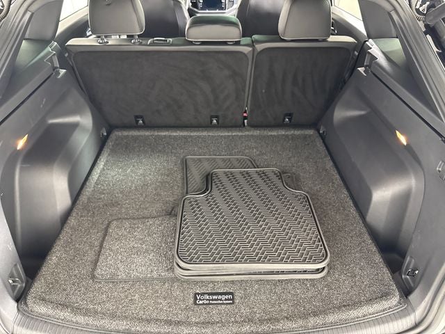 2020 Volkswagen Atlas Cross Sport 3.6L V6 SEL R-Line 4Motion