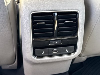 2017 Volkswagen Passat 1.8T SE w/Technology