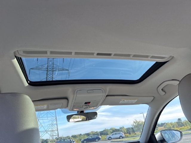 2017 Volkswagen Passat 1.8T SE w/Technology