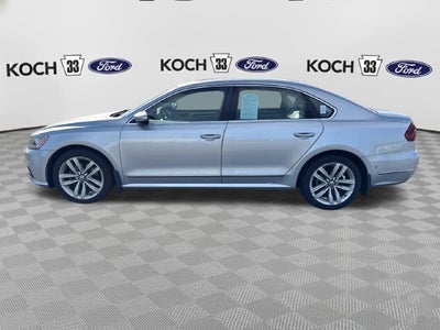 2017 Volkswagen Passat 1.8T SE w/Technology