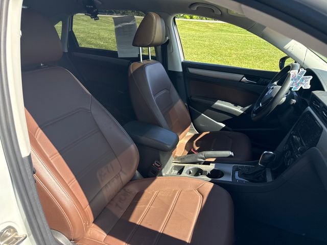 2021 Volkswagen Passat 2.0T SE