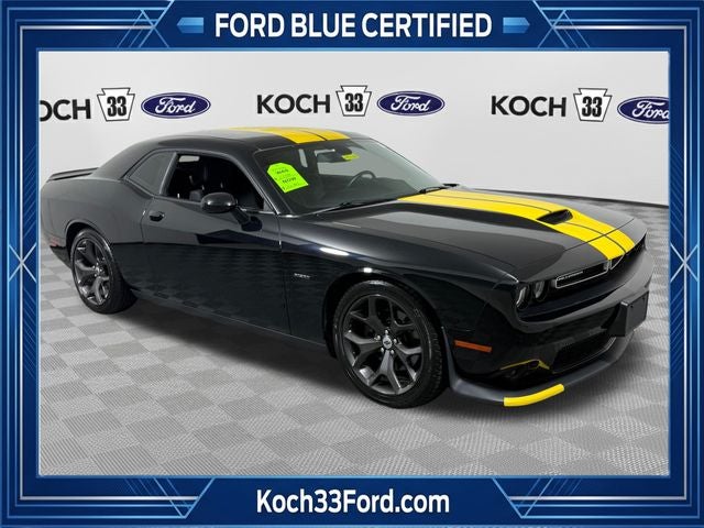 2019 Dodge Challenger R/T's photo