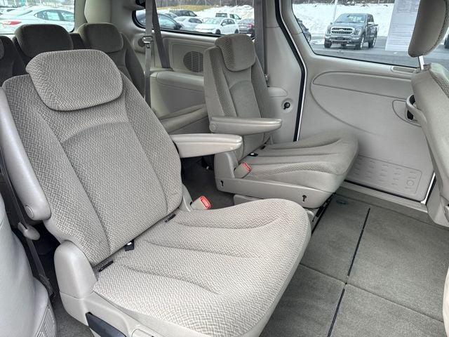 2005 Chrysler Town & Country Touring