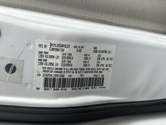 2005 Chrysler Town & Country Touring