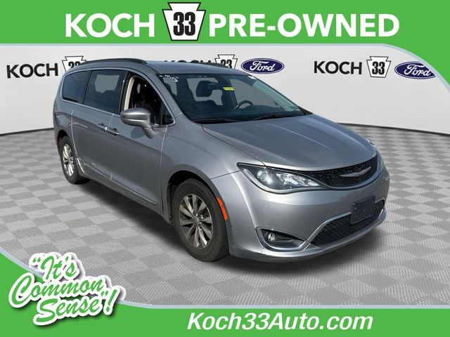 2017 Chrysler Pacifica Touring L