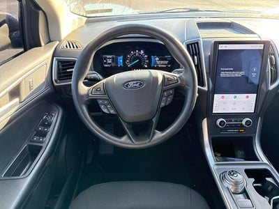 2023 Ford Edge SE