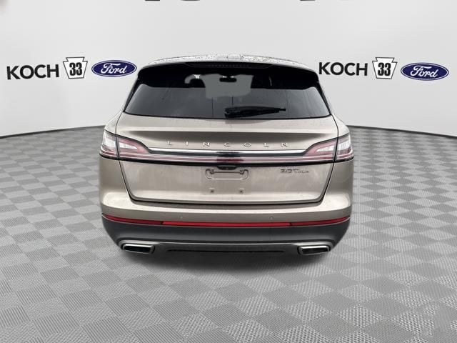 2019 Lincoln Nautilus Reserve