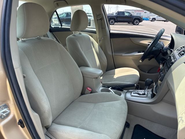 2012 Toyota Corolla LE