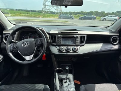 2015 Toyota RAV4 LE