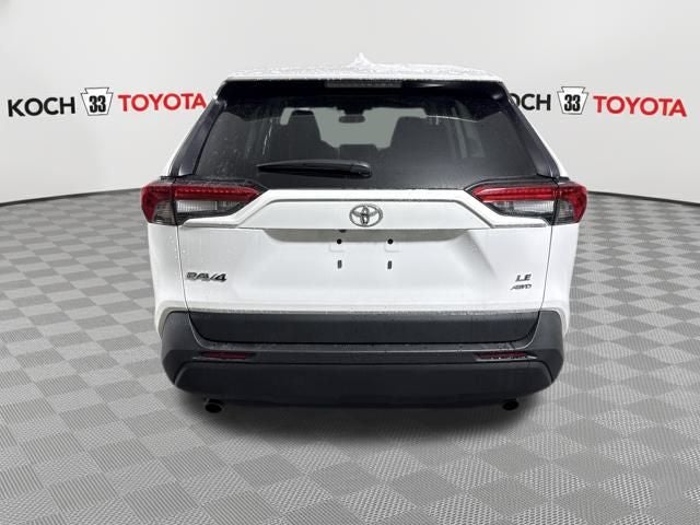 2024 Toyota RAV4 LE