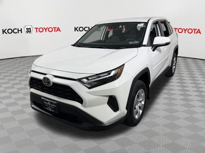 2025 Toyota RAV4 LE