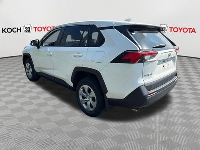 2022 Toyota RAV4 LE
