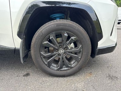 2025 Toyota RAV4 Hybrid SE