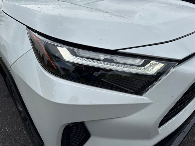 2025 Toyota RAV4 Hybrid SE